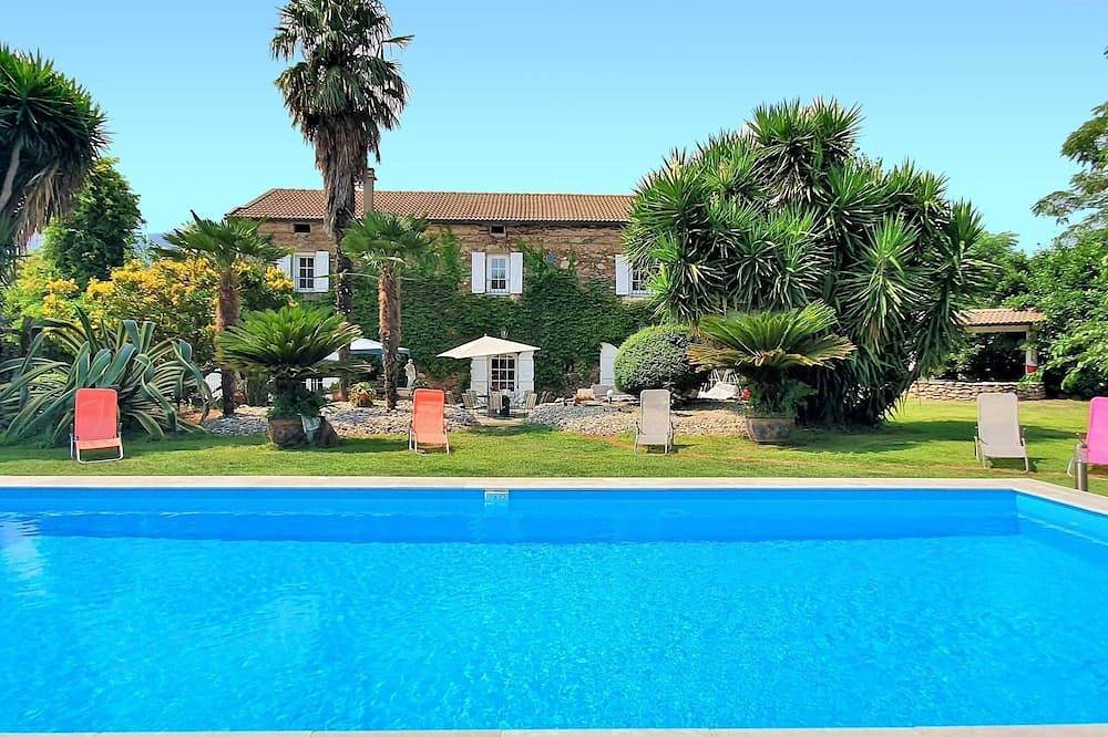 Exklusivität Korsika, Steinhaus mit Charme in Santa Lucia di Moriani, Corte e dintorni