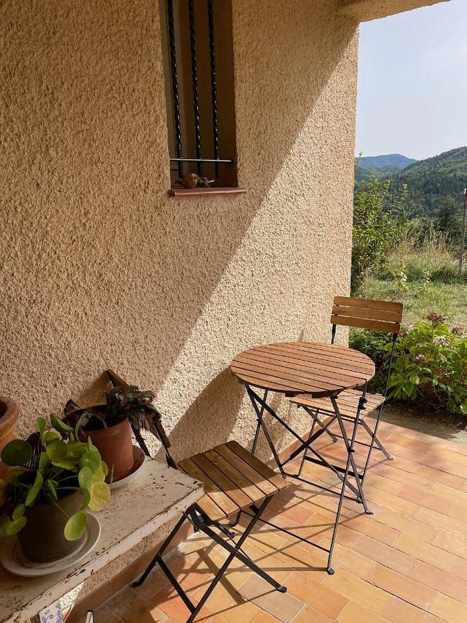 Location de vacances pour 7 personnes, avec vue et jardin à Saint-Laurent-de-Cerdans - 4