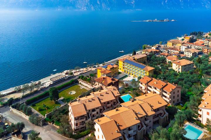 Ferienwohnung für 2 Personen, mit Pool und Garten