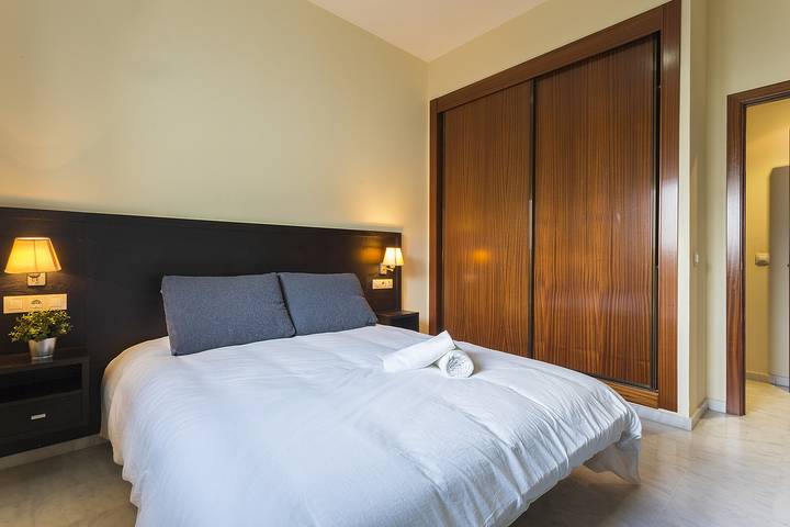 Apartamento para 3 personas, Se admiten mascotas en Bormujos