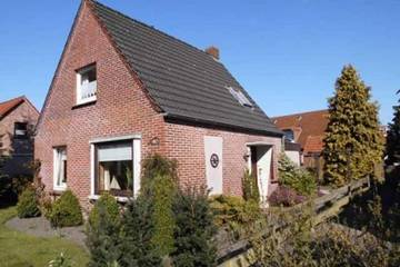 Ferienhaus für 5 Personen, mit Garten und Terrasse in Emden