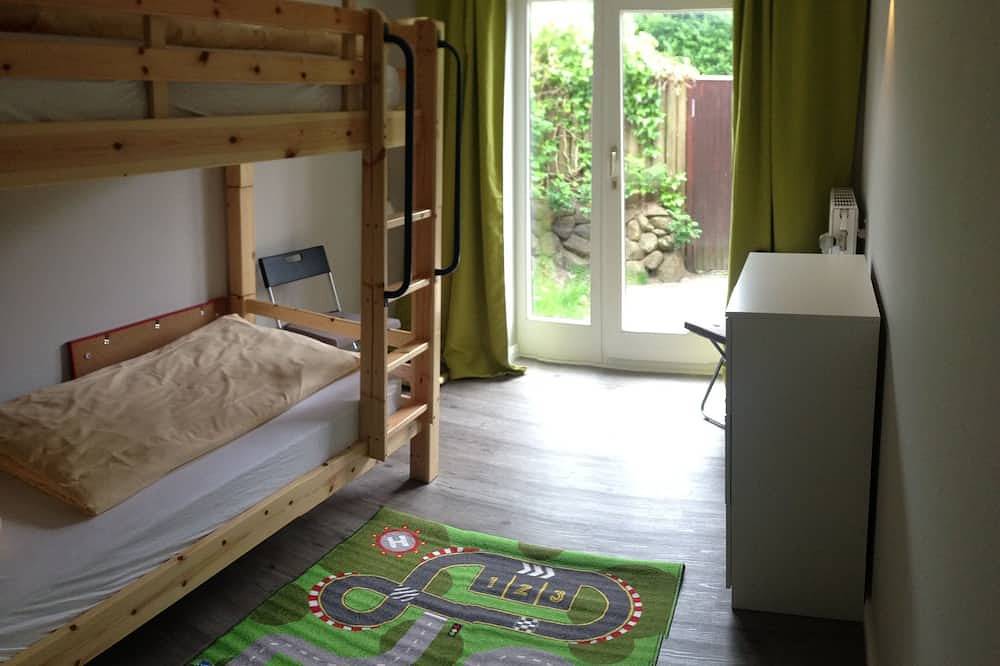 Entire apartment, Family-friendly vacation apartment close to the beach in Westerland, Sylt (Gemeinde)