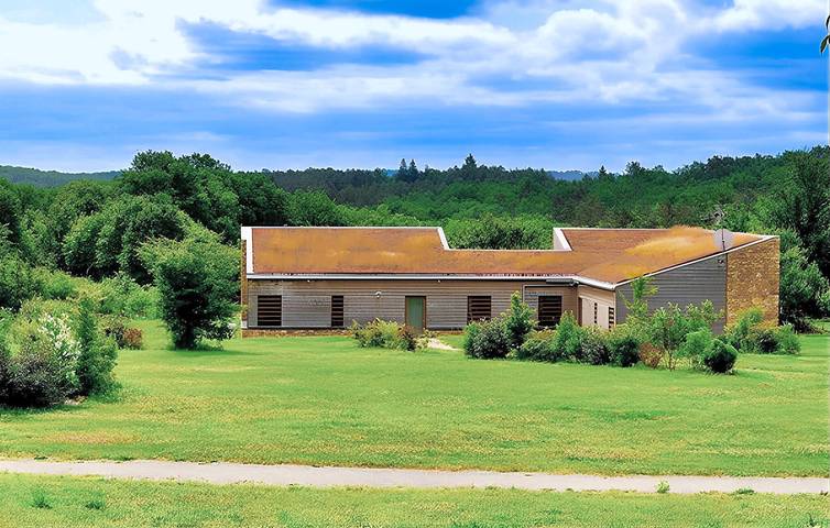 Location de vacances pour 5 personnes, avec Terrasse à Sorges - 2