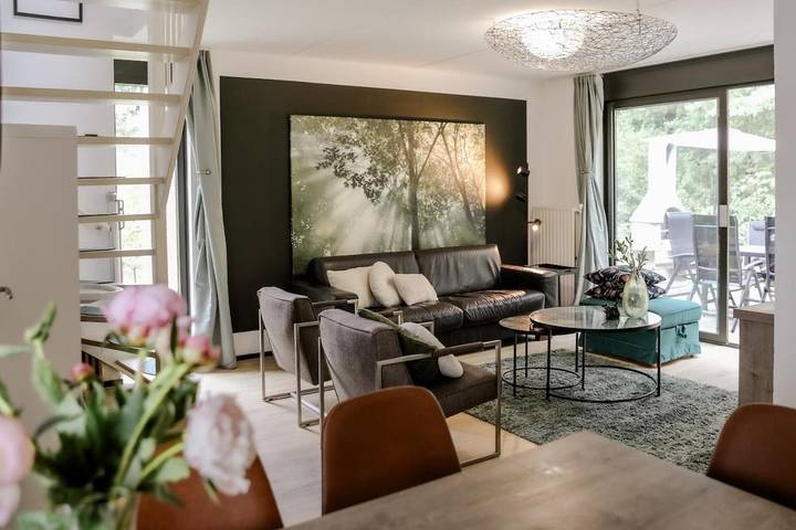 Ferienhaus für 5 Personen, mit Terrasse und Garten sowie Pool