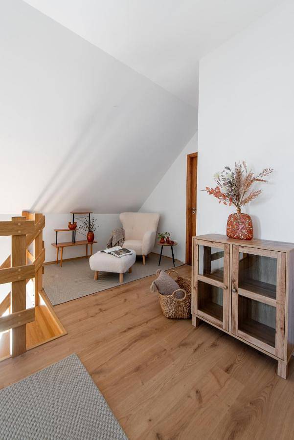 Ferienhaus für 12 Personen, mit Ausblick und Garten sowie Sauna am Balaton - 4