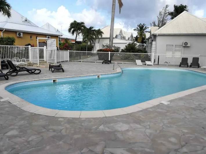 Location de vacances pour 5 personnes, avec jardin et piscine dans Golf international de Saint François