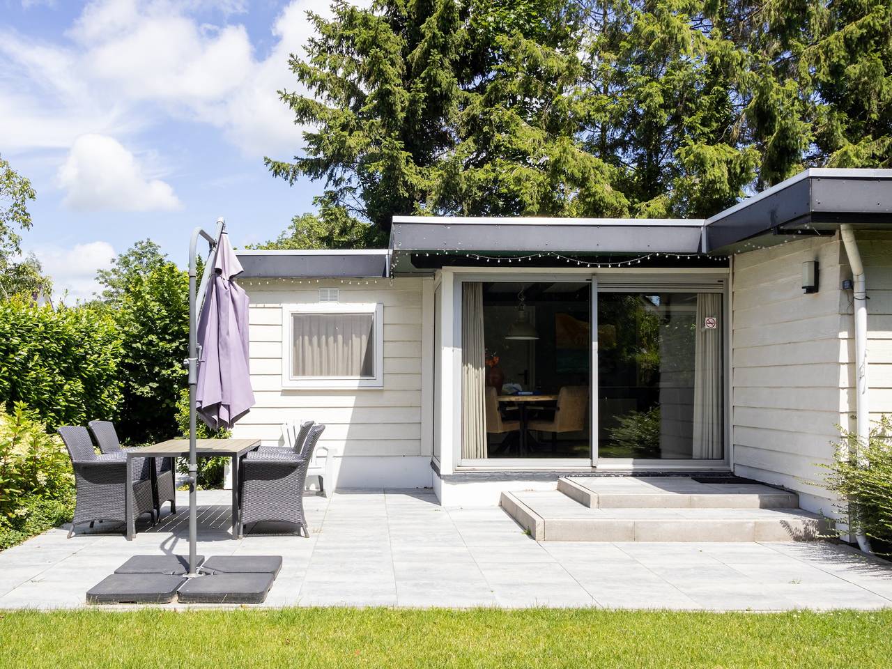 Huis & Meer nabij het Ijsselmeer in Lemmer, IJsselmeer