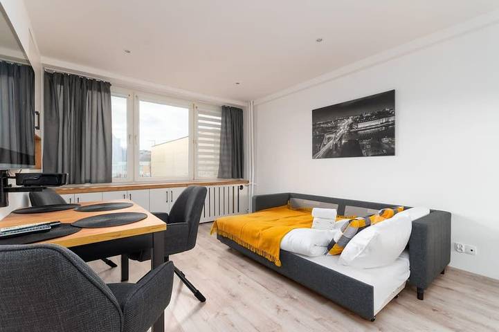Entire apartment, Plac Grunwaldzki Inviting Apartment in Wrocław, Lower Silesia