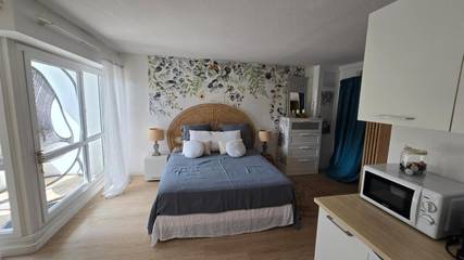 Gîte pour 2 personnes, avec jacuzzi ainsi que jardin et balcon à Les Baux-de-Provence
