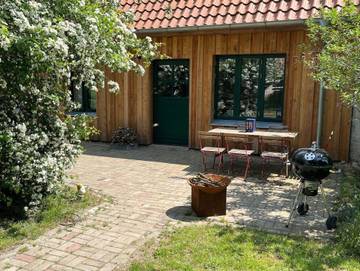 Ferienwohnung für 6 Personen, mit Terrasse und Garten, kinderfreundlich in Reimershagen