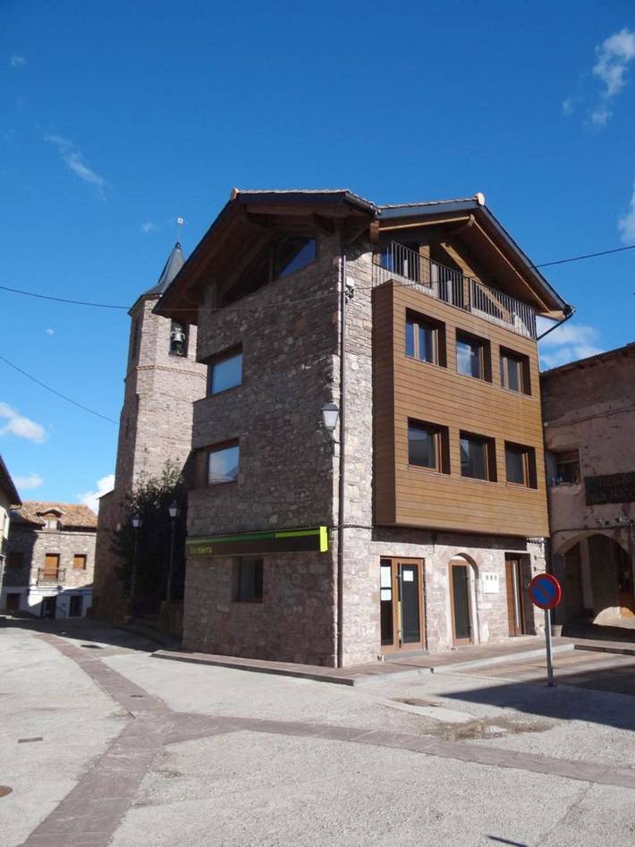 Casa rural para 10 personas, con vistas y balcón en Valle de Benasque