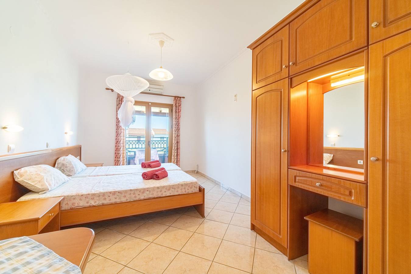 Appartement "Giannis 2"' met gedeelde tuin, privé balkon & Wi-Fi, foto 12