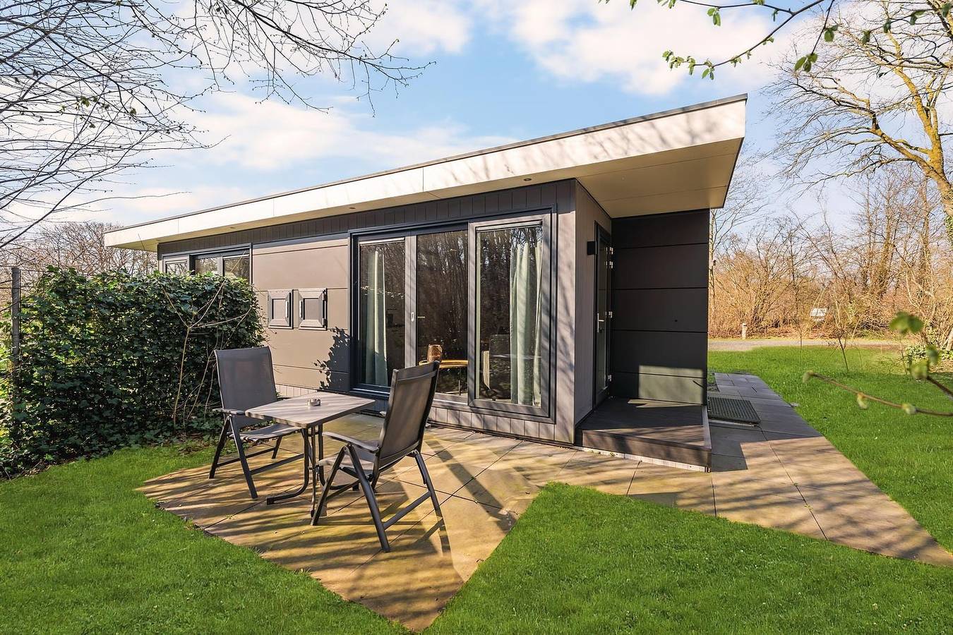 Vakantiehoeve Si-Es-An — Luxuriöses Loft am Waldrand mit Whirlpool & Sauna | 2 Personen in Hardenberg, Regio Zwolle