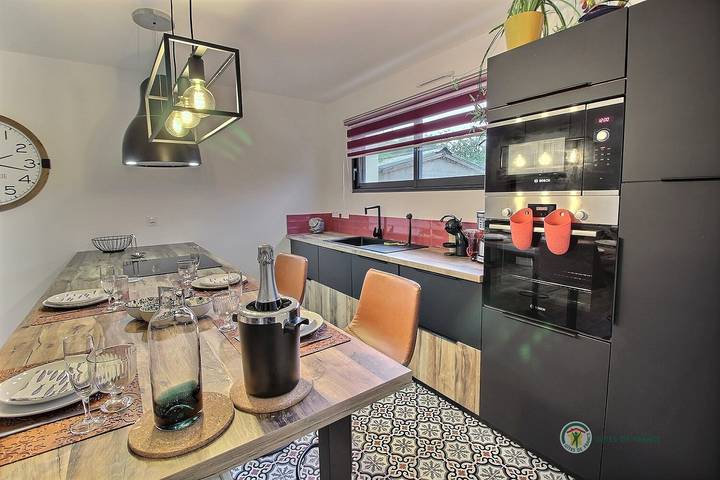 Gîte pour 4 personnes, avec terrasse et jardin à Pleumeur-Bodou - 3