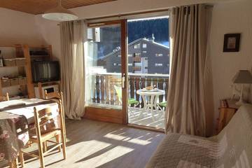 Chalet pour 4 personnes, avec balcon, animaux acceptés à La Chapelle-d'Abondance