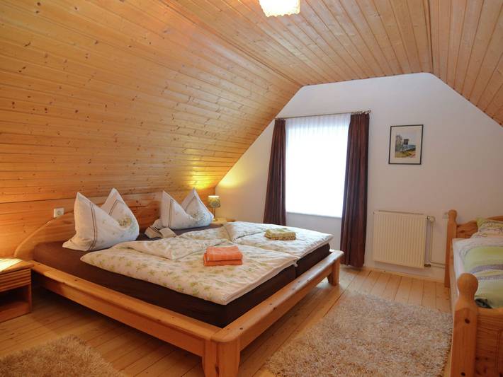 Ferienhaus für 6 Personen, mit Terrasse und Garten in Bestwig - 4