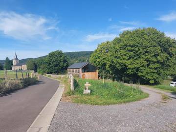 Gîte pour 8 personnes, avec jardin et vue dans Mormont
