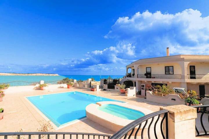 Villa voor 8 personen, with terras and uitzicht as well as zwembad and kinderzwembad, met huisdier in Malta