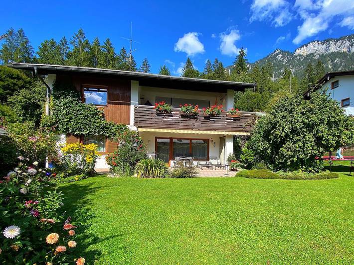 Ganze Ferienwohnung, Ferienwohnung Niernthalweg 6 - Ferienwohnung für 1-3 Personen, ca. 52 m², 1 Schlafzimmer, Wohnzimmer, Küche, Terrasse in Bischofswiesen, Berchtesgadener Alpen