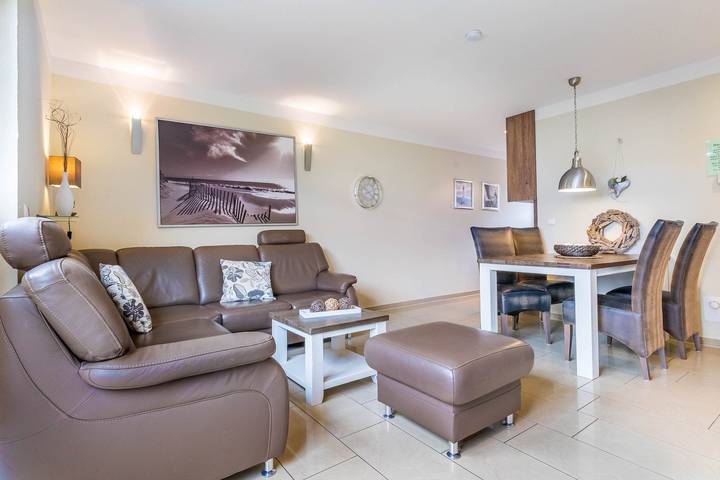 Ferienhaus für 4 Personen, mit Terrasse und Garten sowie Sauna in Boltenhagen - 2