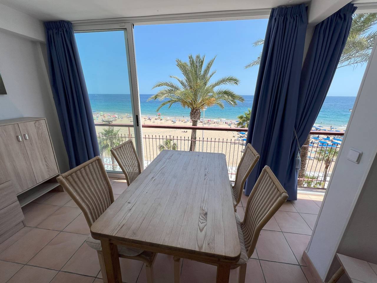 Vakantiewoning "Wg1 Benidorm" dicht bij het strand met zeezicht, balkon, airconditioning en wifi, foto 6
