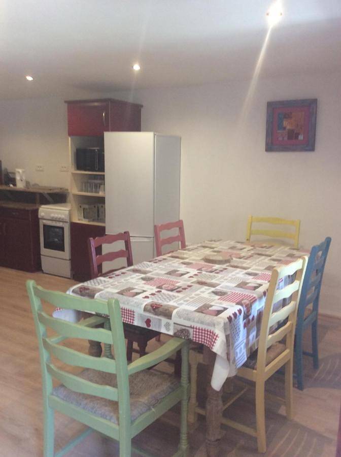 Three-Bedroom House in Madiran, Hautes-Pyrénées
