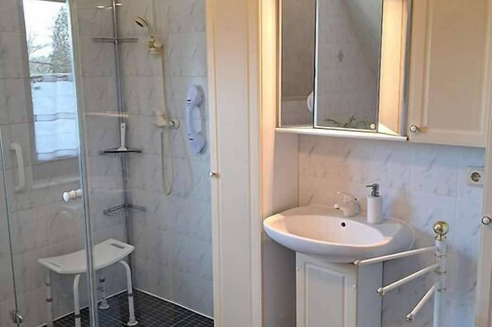 Ganze Wohnung, Ferienwohnung/App. für 6 Gäste mit 90m² in Finsterwalde in Finsterwalde, Naturpark niederlausitzer heidelandschaft (Brandenburg)