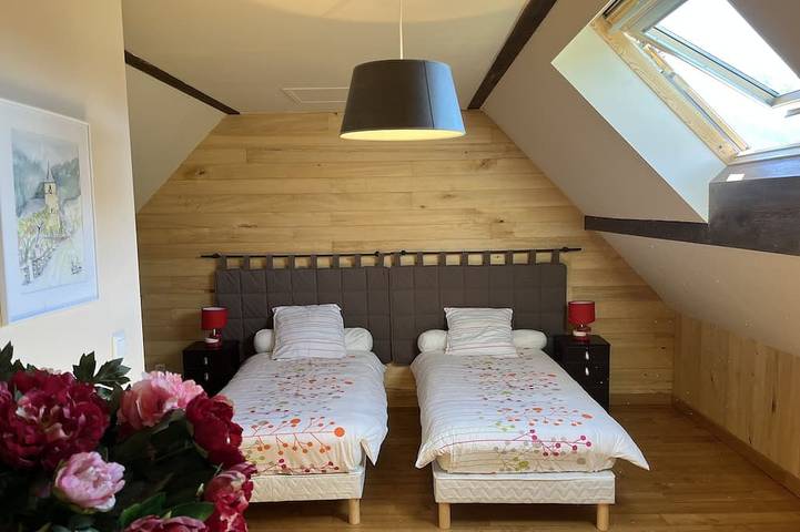 Location de vacances pour 6 personnes, avec terrasse à Camparan - 2