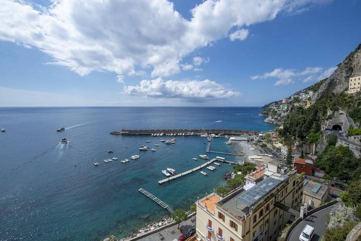 Ferienwohnung für 4 Personen, mit Balkon/Terrasse und Meerblick in Amalfi - 2