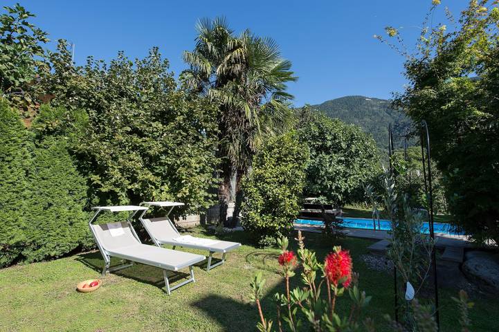 Appartamento intero, Appartamento 'Stöckerhof Apfel' con vista sulle montagne, piscina in comune e Wi-Fi in Merano, Alpi Sarentine