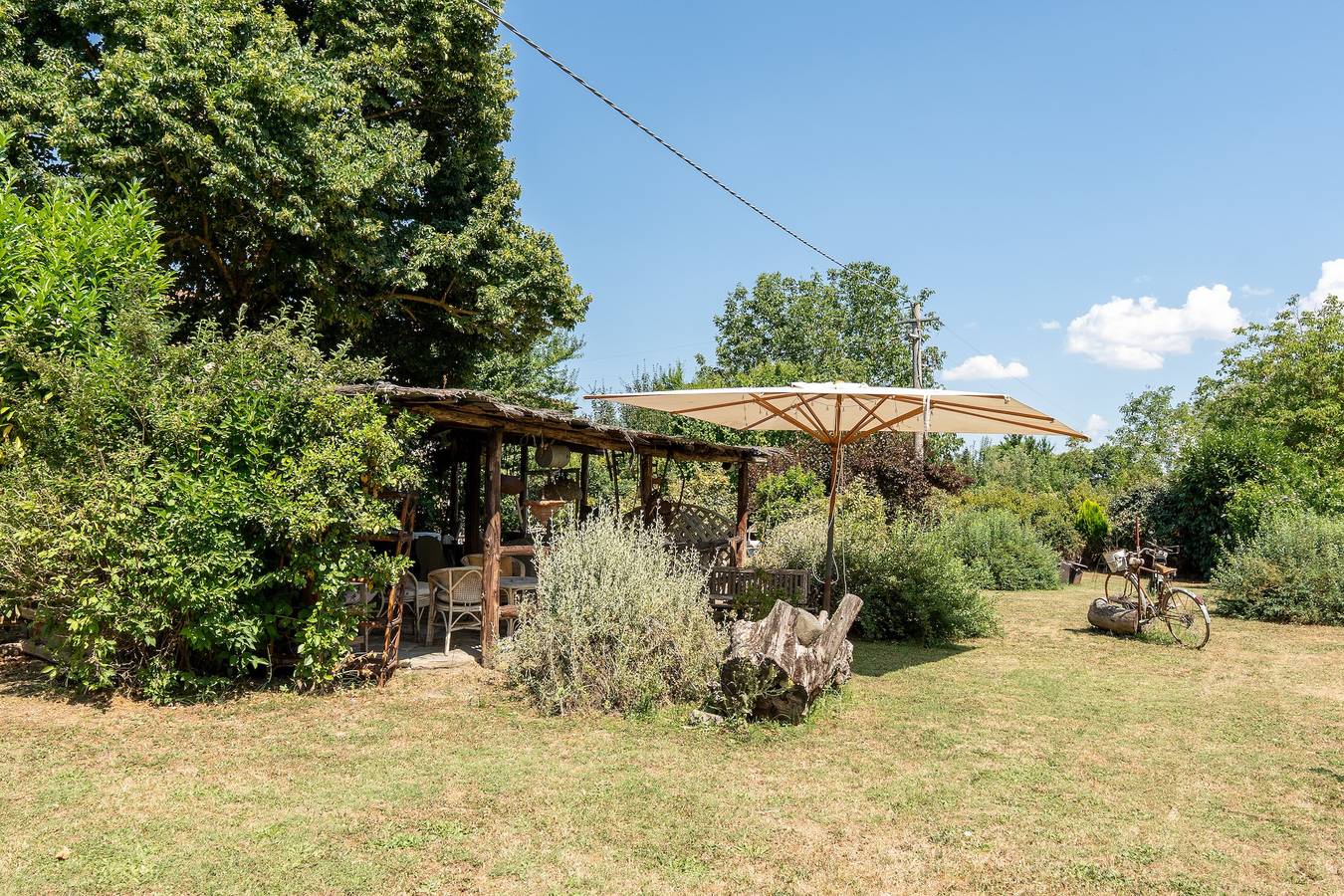 Zimmer 'Beb 1416' mit gemeinsamer Terrasse, Garten und Wlan in Anghiari, Valtiberina