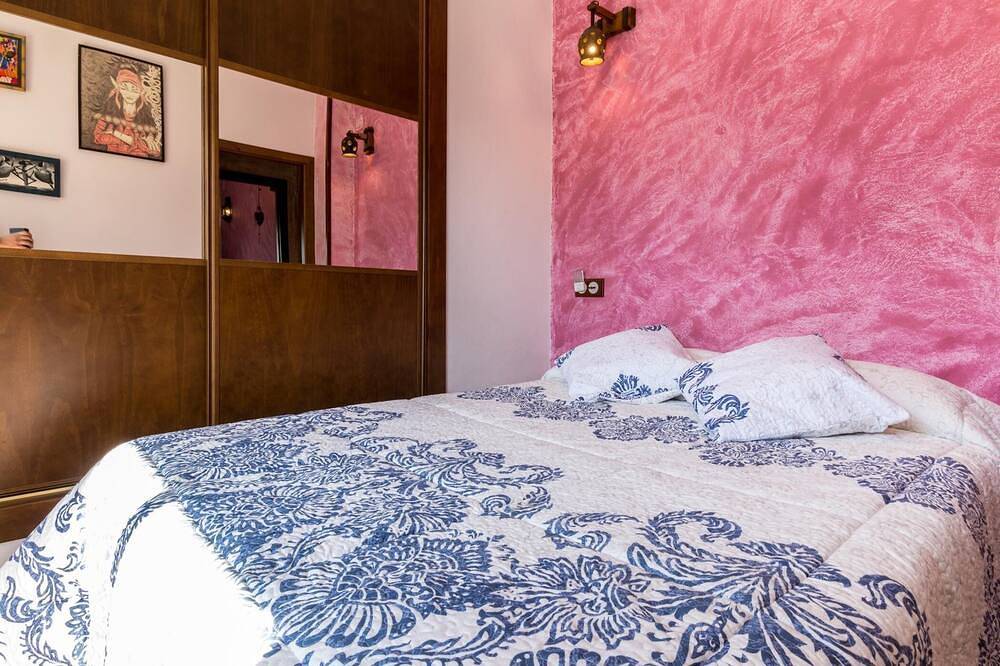 Cosy cottage with views, pool and wifi in Los Guajares, Cordillera Penibética