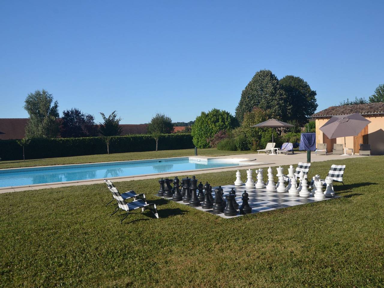 Altehrwürdiges Landhaus mit Pool in Aquitanien für 12 Personen in Saint-Agne, Périgord Pourpre
