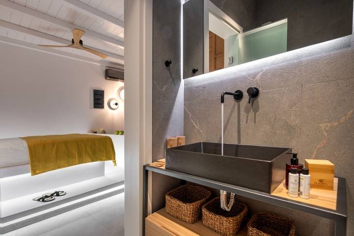 Holiday rental for 2 people in Milos