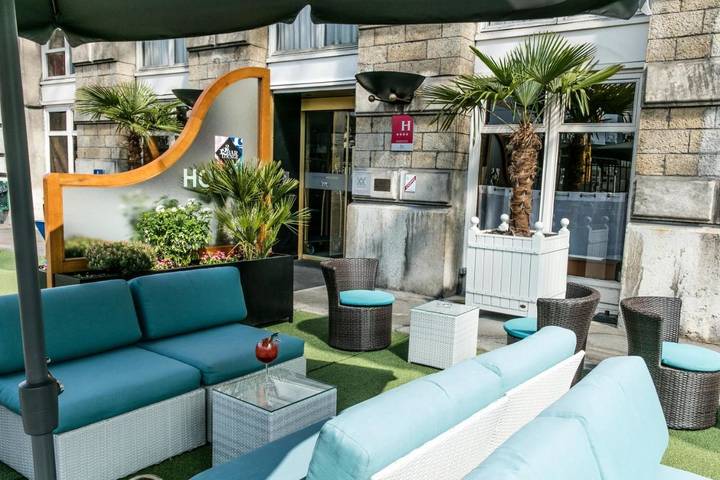 Hôtel pour 3 personnes, avec terrasse dans Gare De Lyon Perrache - 3