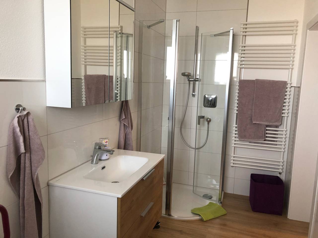 Appartement entier, Appartement 'Am Rothen Hang' avec vue sur la montagne, terrasse privée et Wi-Fi in Oberelsbach, Rhön-Bayern