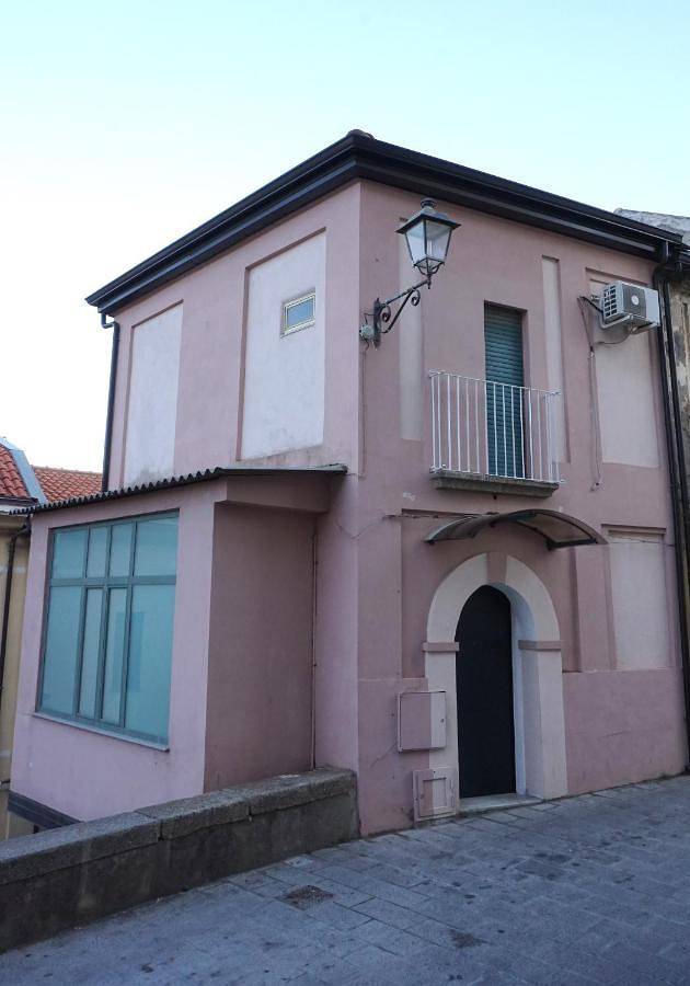 Casa vacanza per 4 persone, con panorama e balcone in Nicotera