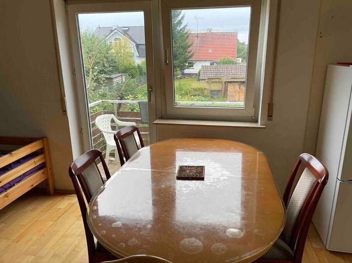 Appartement de vacances pour 4 personnes, avec balcon ainsi que jardin et vue