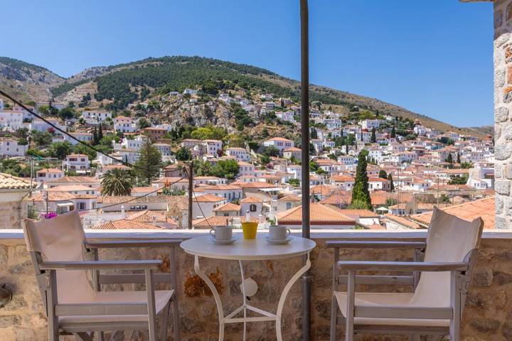 Maison d’hôte pour 2 personnes, avec vue et jardin à Hydra