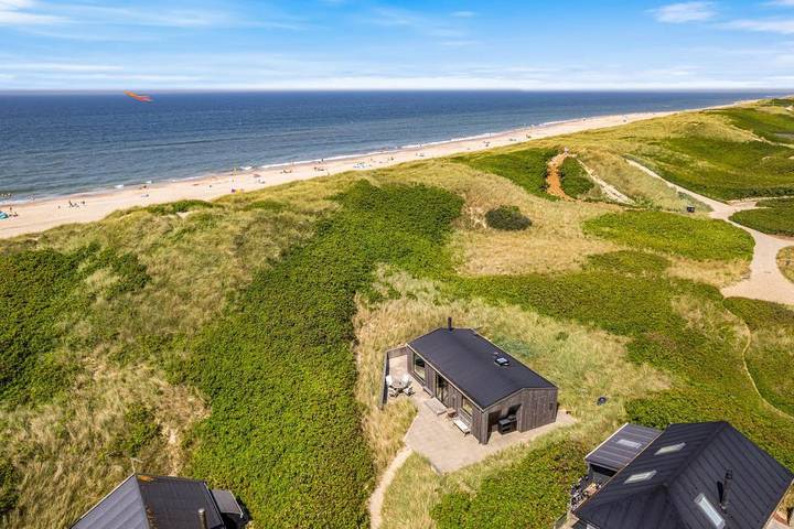 Villa for 4 personer, med Balkong / Terrasse og Terrasse i tillegg til Utsikt i Søndervig