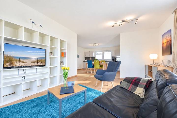 Ganze Wohnung, Haus Neuhof - Ferienwohnung mit Terrasse in strandnaher Lage in Drei Kaiserbäder, Heringsdorf