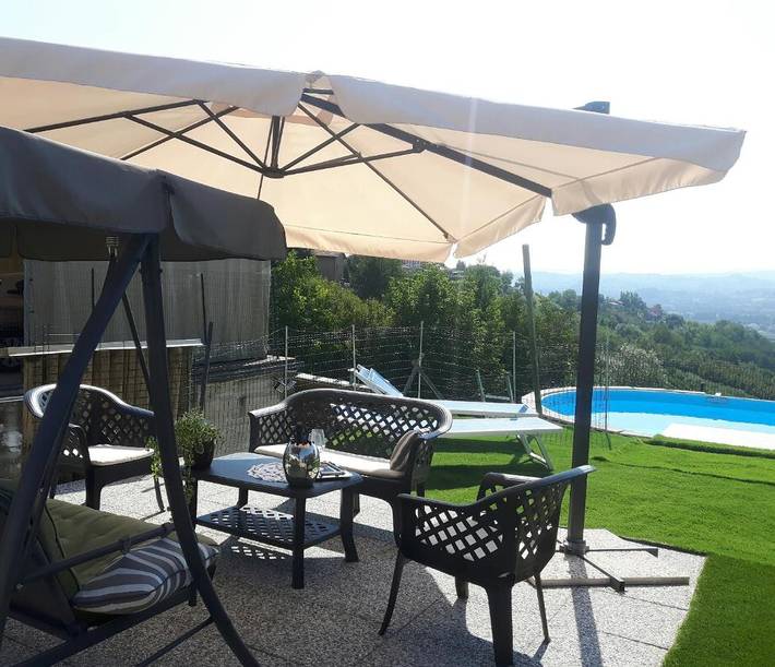 Location de vacances pour 2 personnes, avec Terrasse et Jardin ainsi que Piscine et Vue à Govone - 2
