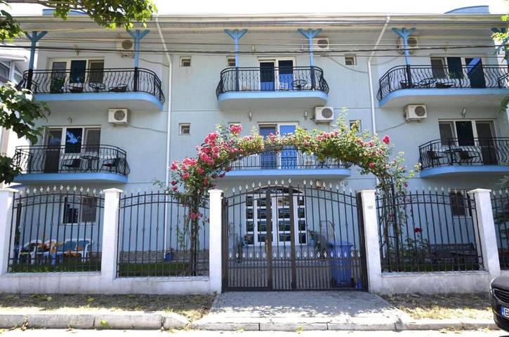 Maison d’hôte pour 2 personnes, avec jardin et vue dans Constanța