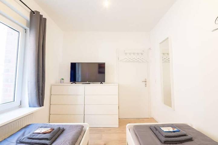 Ganze Wohnung, Monteurwohnung für 4 Personen - Eg, 4 Betten in Schwarzenbek in Schwarzenbek, Kreis Herzogtum Lauenburg