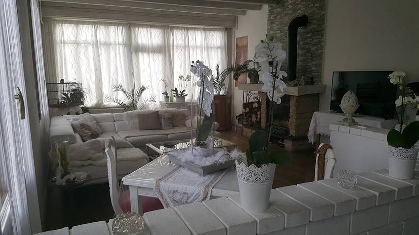 Gîte pour 7 personnes, avec jardin ainsi que jacuzzi et terrasse dans Côte-d'Or - 3