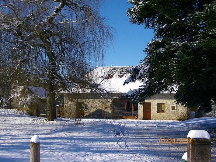 Chambre d’hôte pour 3 personnes, avec jardin à Écleux