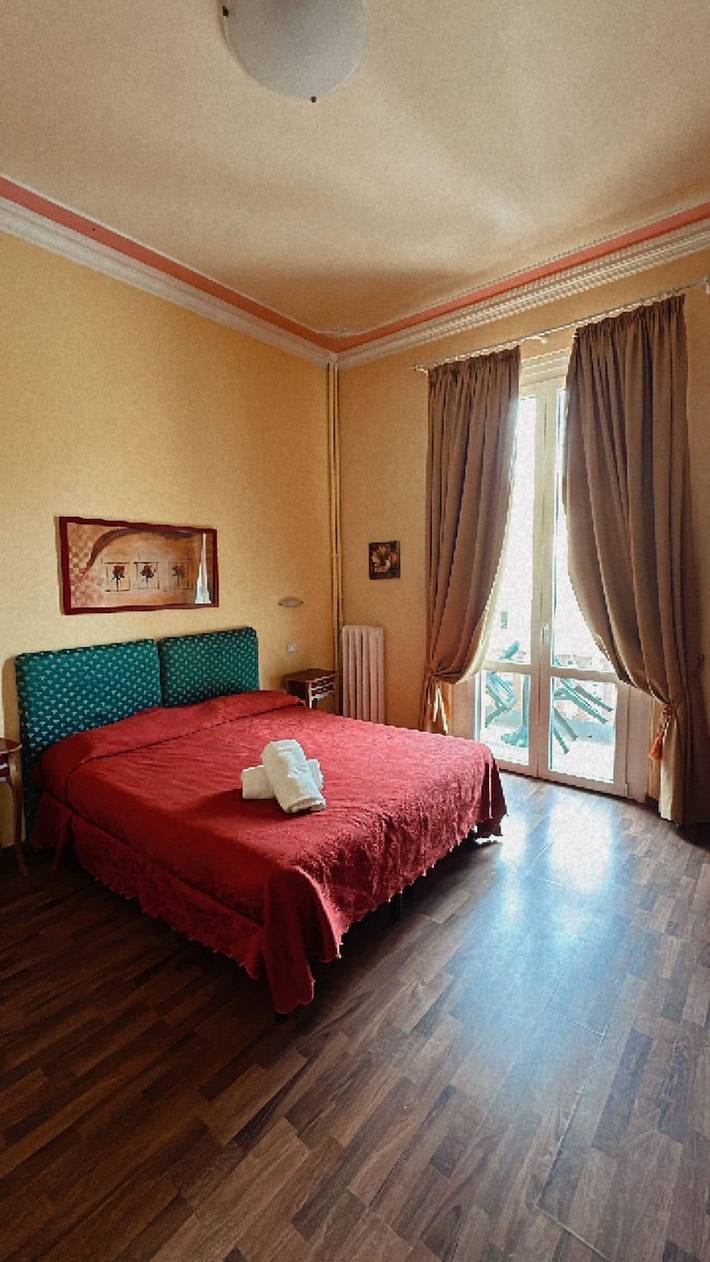 Appartement voor 3 personen, met Uitzicht op zee en Balkon/Terras in Viareggio