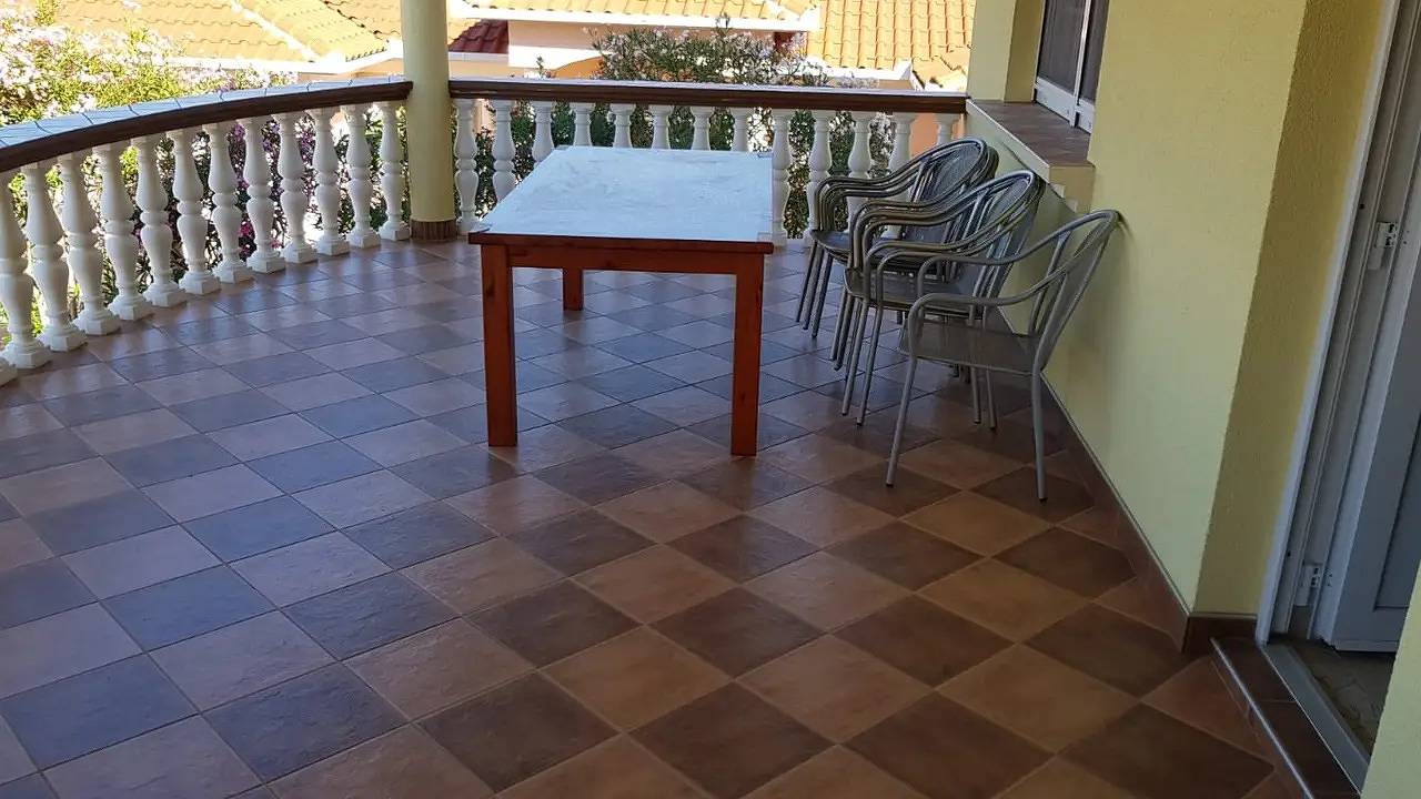 Appartamento vacanze a Vir a partire da 165€ a notte