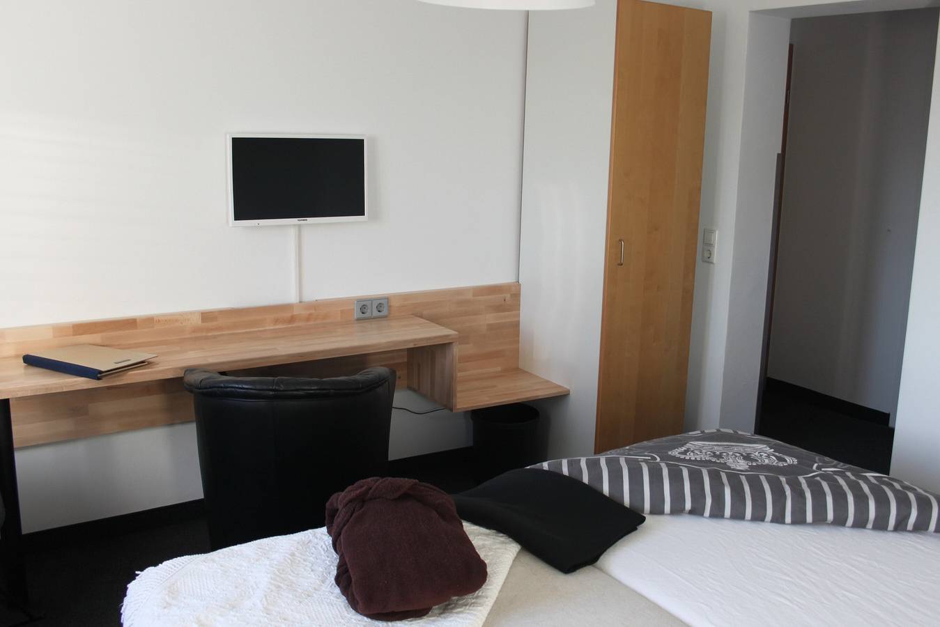 Ganzes Studio, Zimmer '1-Raum-Apartment D19' mit Gemeinschaftsgarten und Wlan in Lörrach, Südschwarzwald