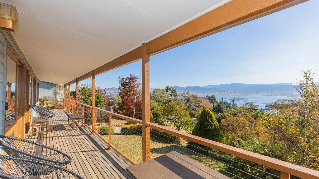 Winterwood - 9 Camira Avenue in East Jindabyne, New South Wales